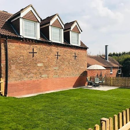 Grove Farm Old Granary, 1St Floor Loft Apartment, Includes Continental Breakfast Lincoln Dış mekan fotoğraf