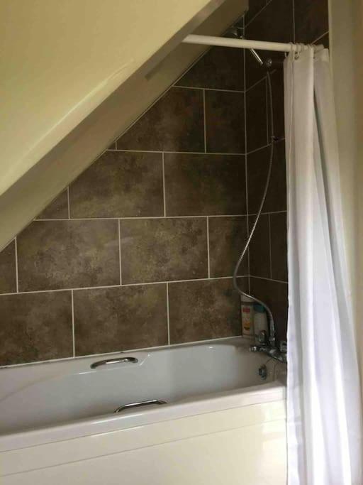 Grove Farm Old Granary, 1St Floor Loft Apartment, Includes Continental Breakfast Lincoln Dış mekan fotoğraf